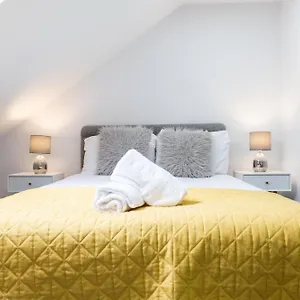 lovely-2-bedroom-apartment-near-city-centre.cardiffhotelswales.com/